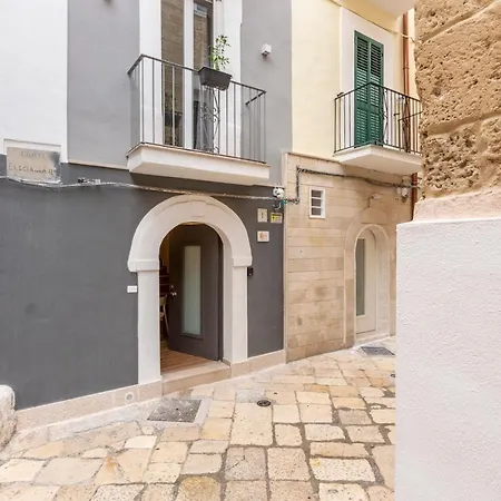 Just Here - Lascia Fare A Dio Lägenhet